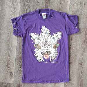 VTG Retro Carnival Mardi Gras Unisex T-Shirt Purple S Masquerade 90s New Orleans